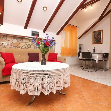 Apartment Matosin Primosten